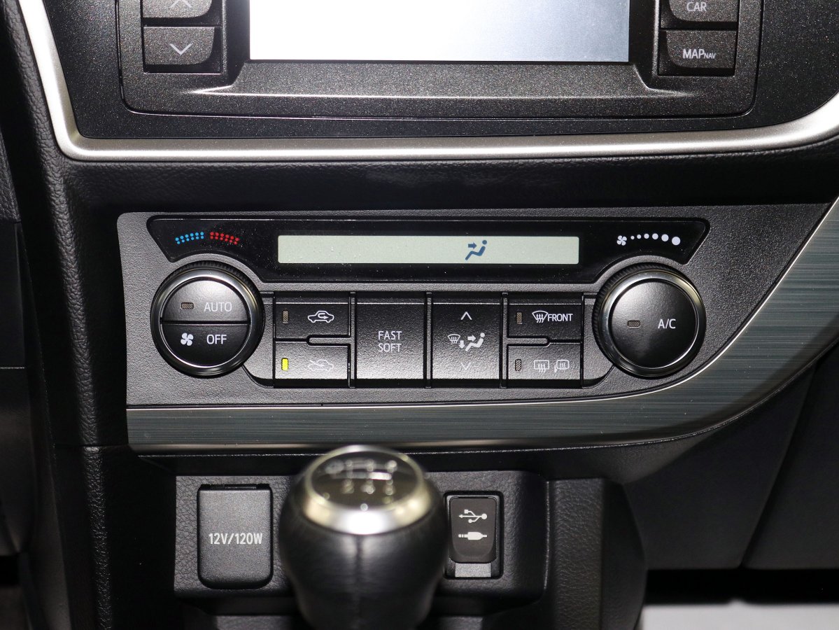 Foto Toyota Auris 19