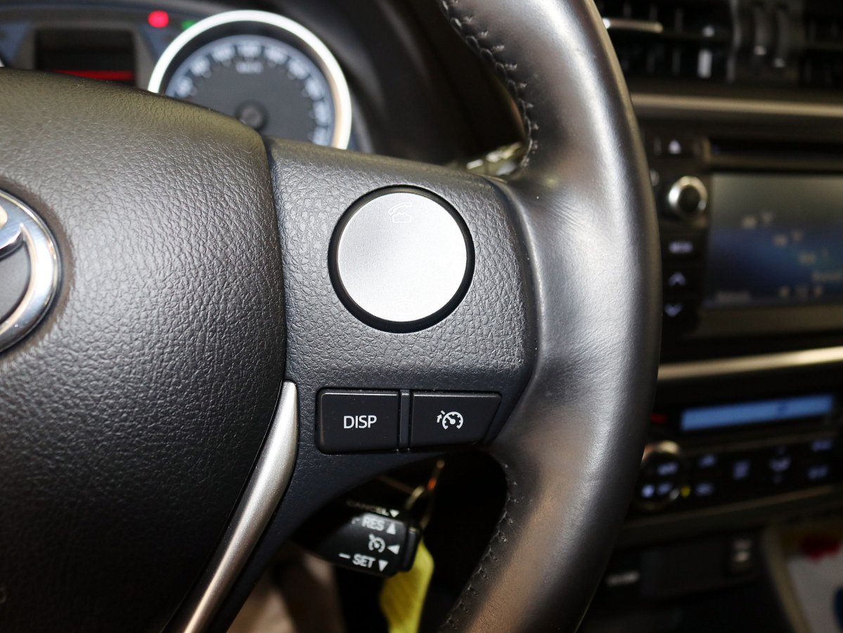 Foto Toyota Auris 26