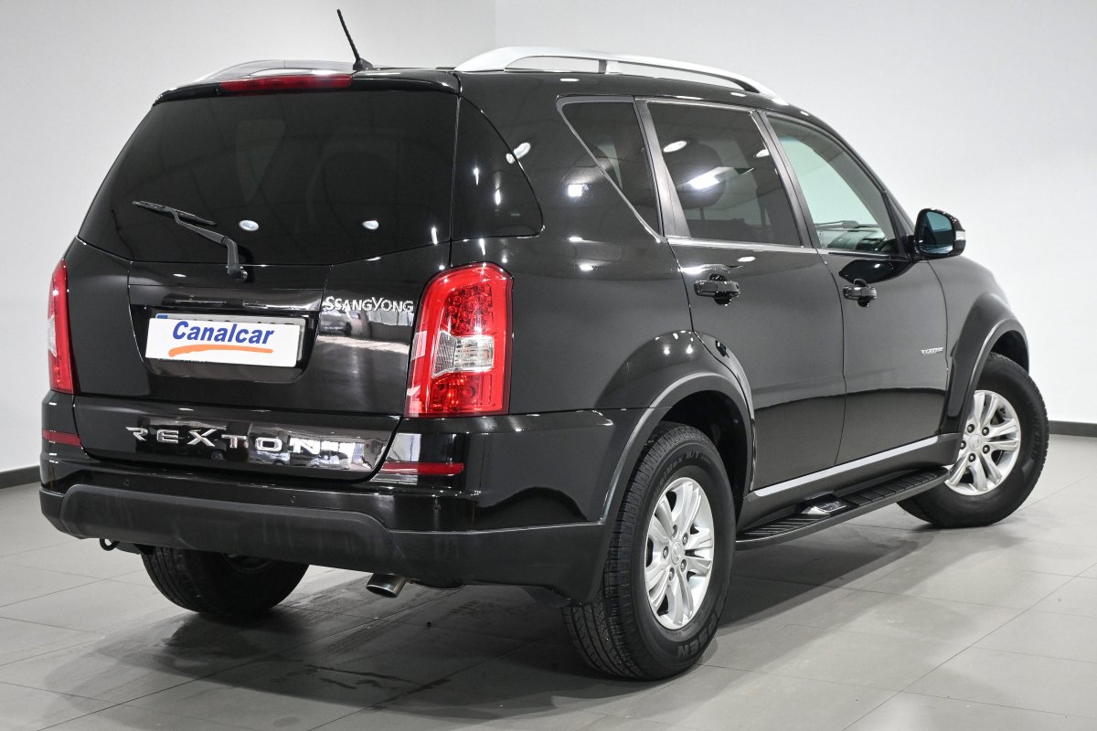 Foto Ssangyong Rexton 4