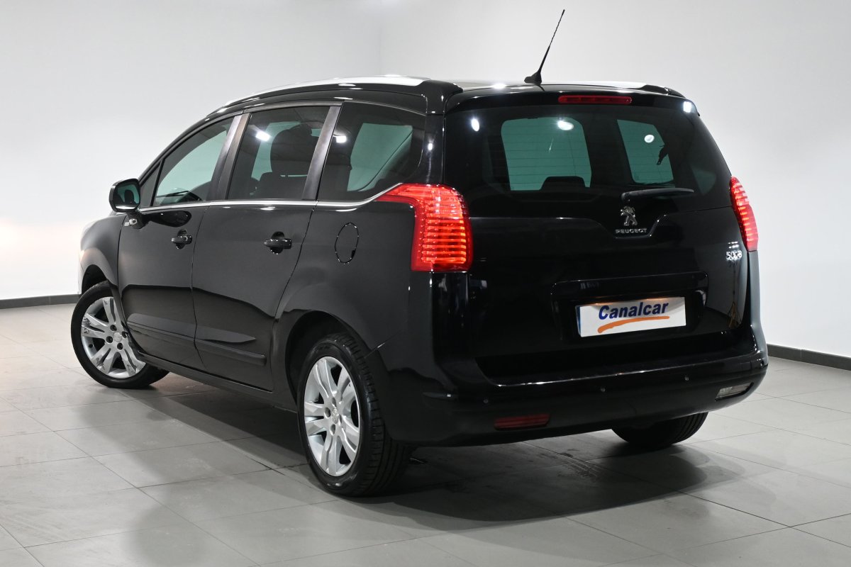 Foto Peugeot 5008 6