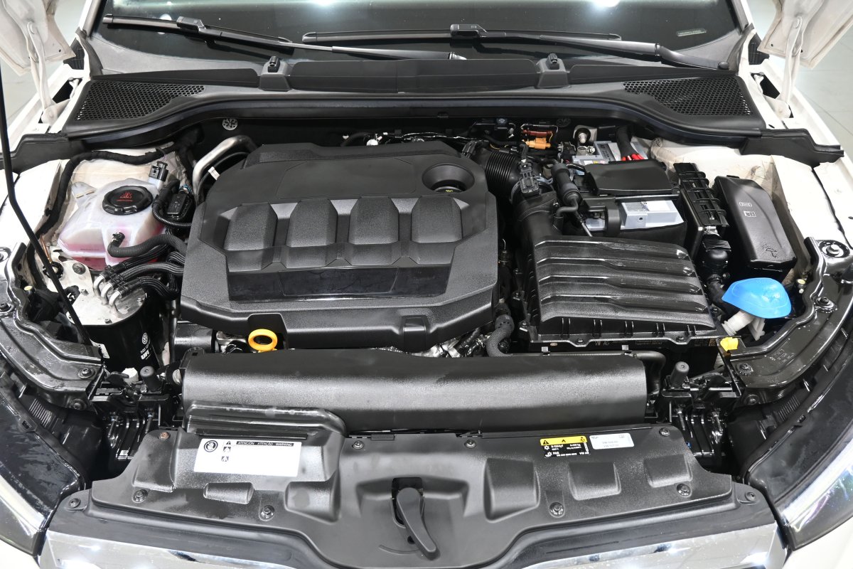 Foto Skoda SCALA 8