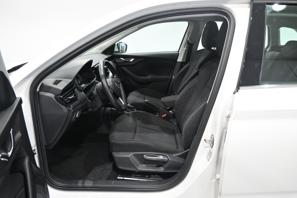 Foto Skoda SCALA 10