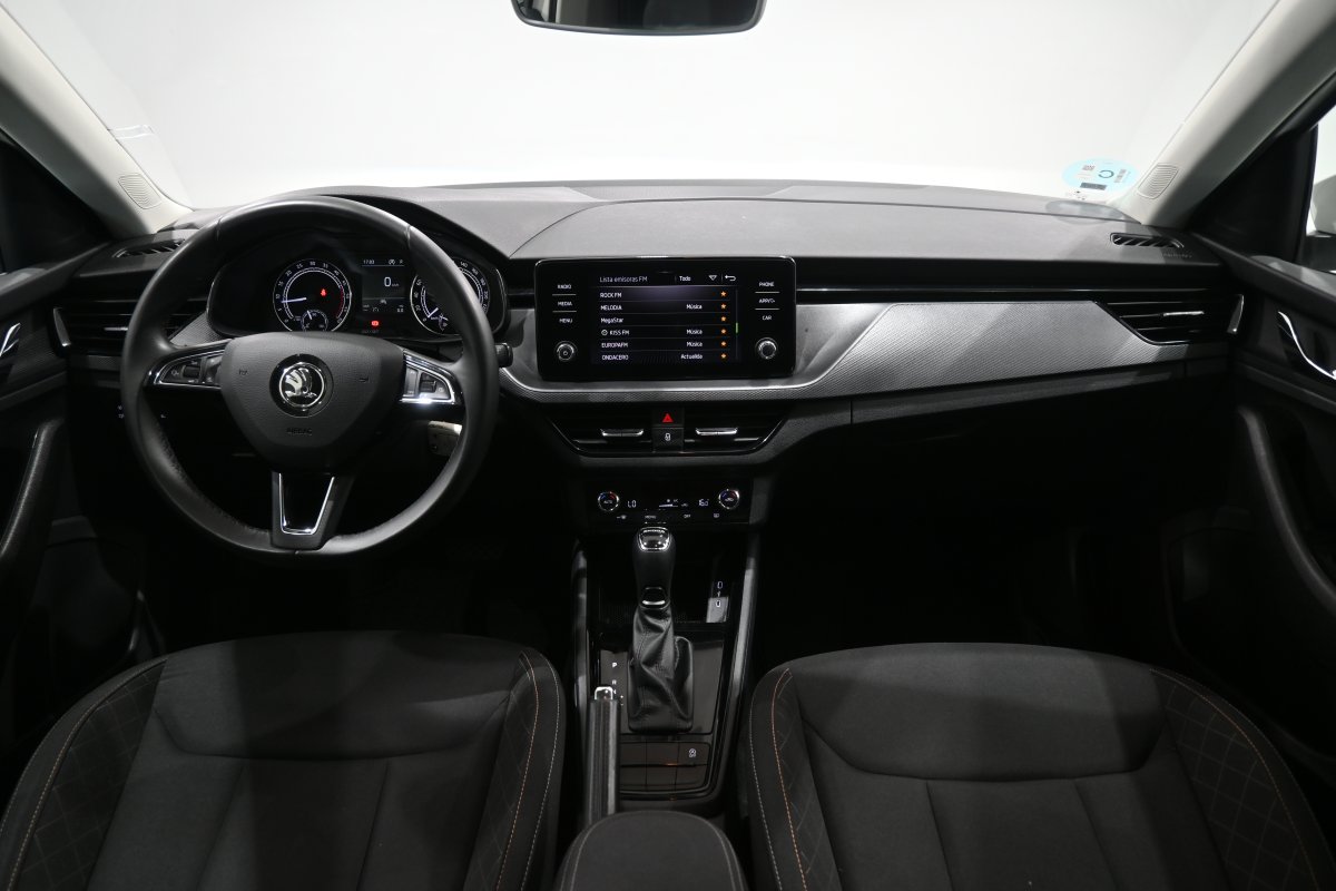 Foto Skoda SCALA 19