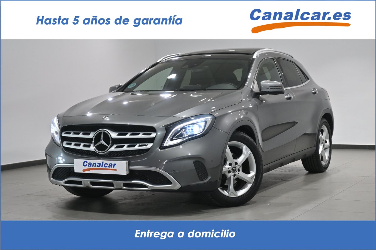 Foto Mercedes-Benz GLA 1