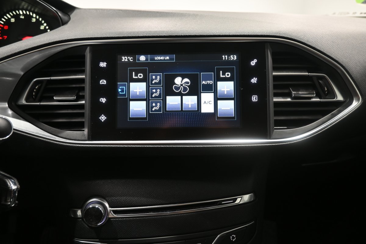 Foto Peugeot N308 15