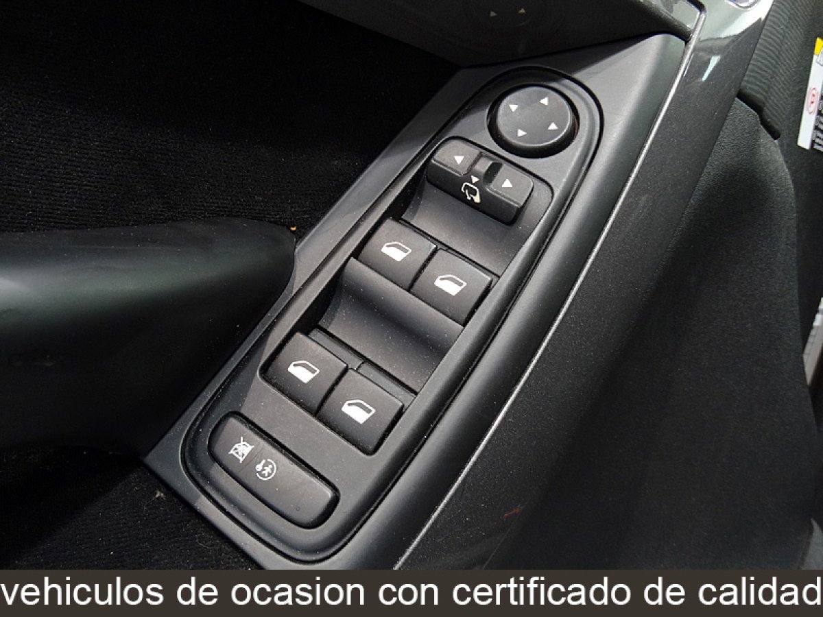 Foto Citroen Grand C4 Picasso 21