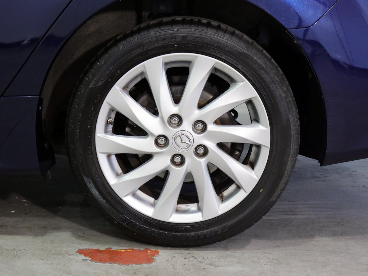 Foto Mazda Mazda6 29