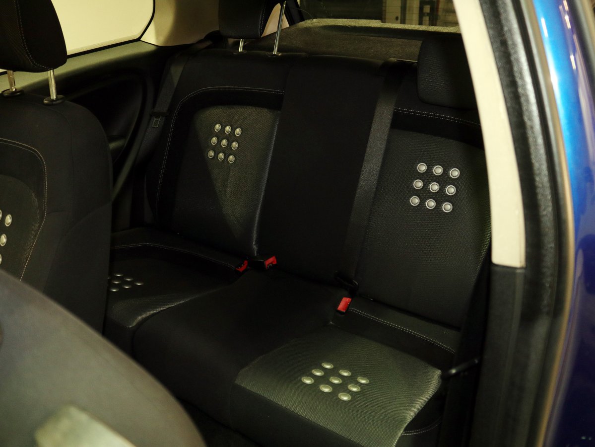 Foto Fiat Punto 11
