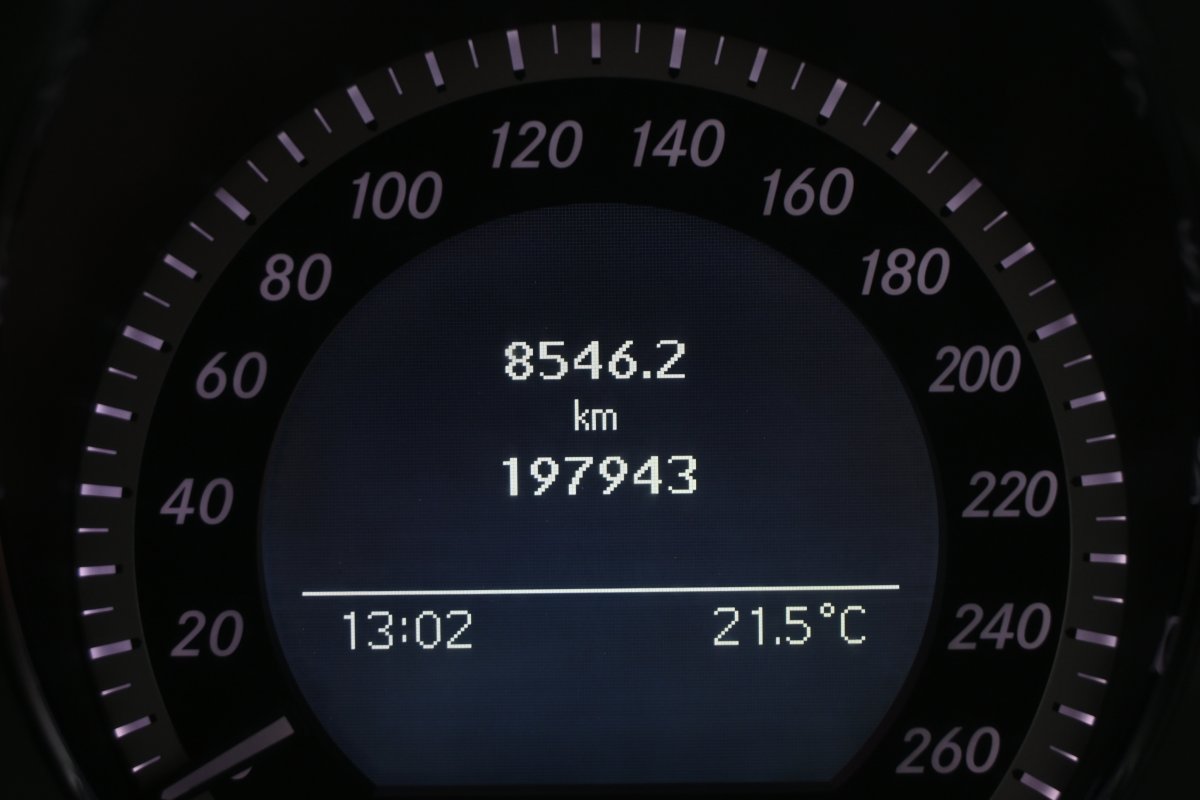 Foto Mercedes-Benz C 12