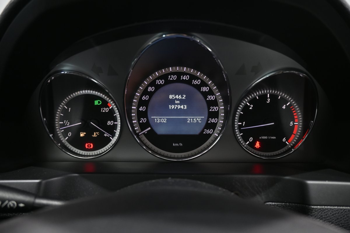Foto Mercedes-Benz C 13