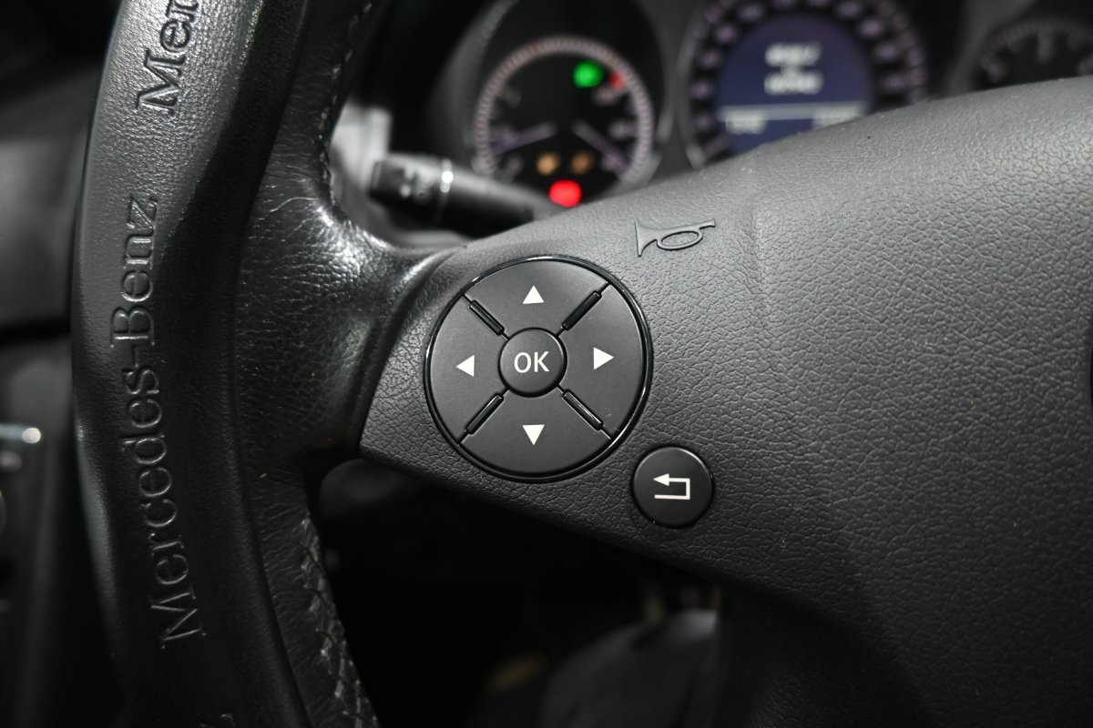 Foto Mercedes-Benz C 25