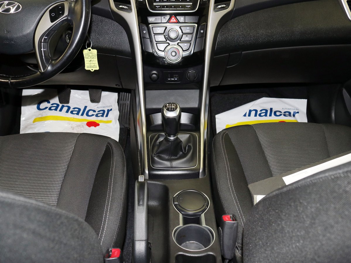 Foto Hyundai i30 10