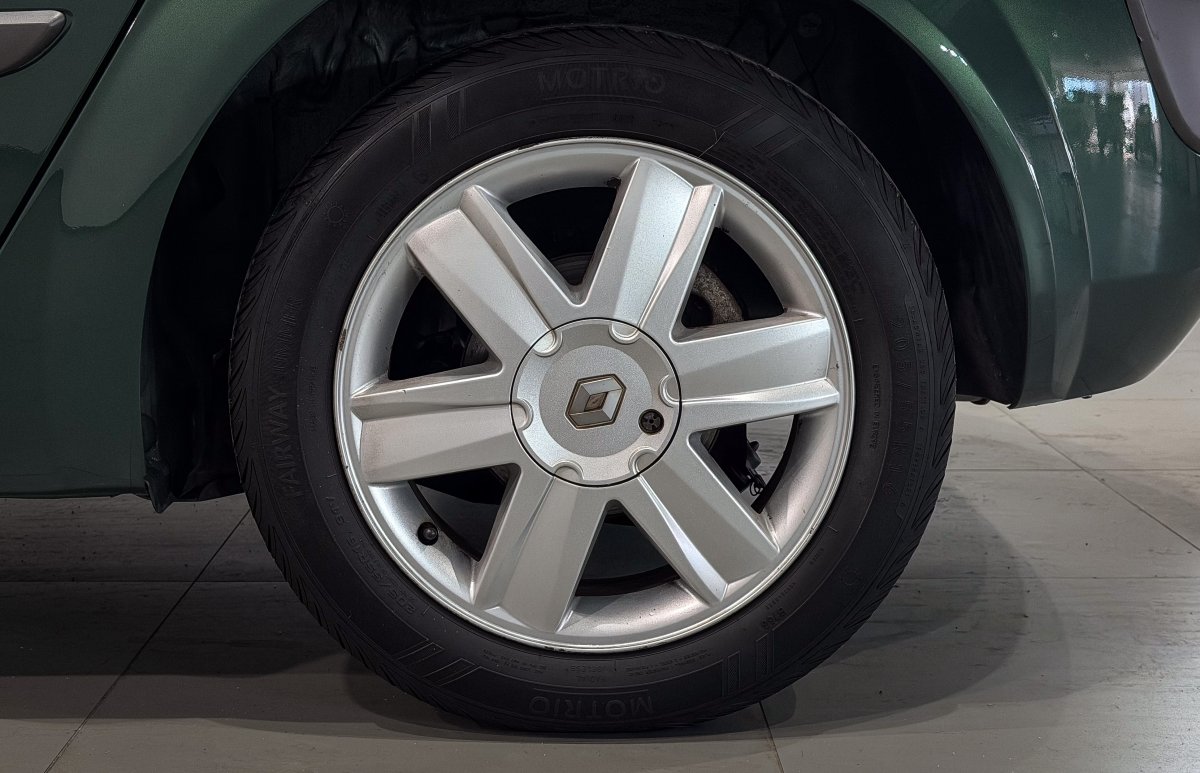 Foto Renault Megane 24