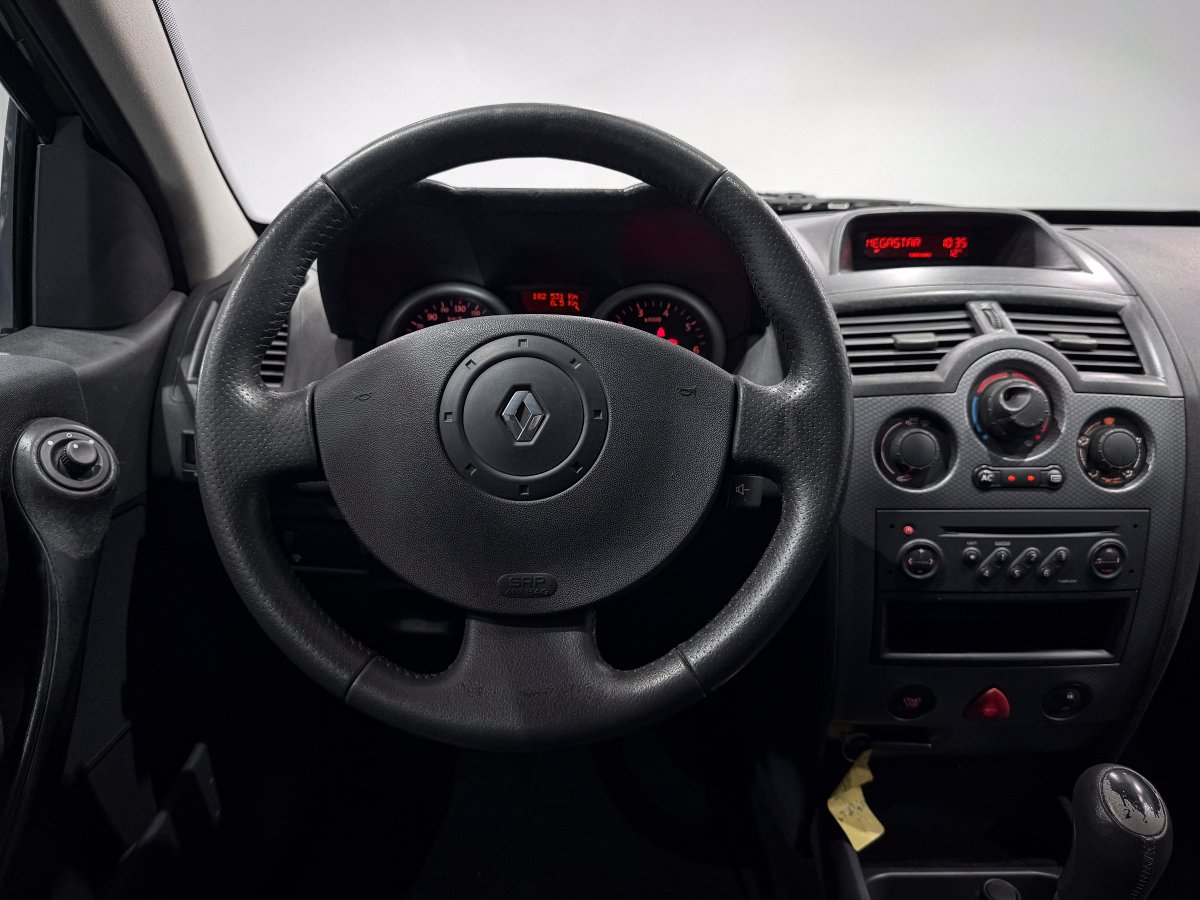 Foto Renault Megane 18