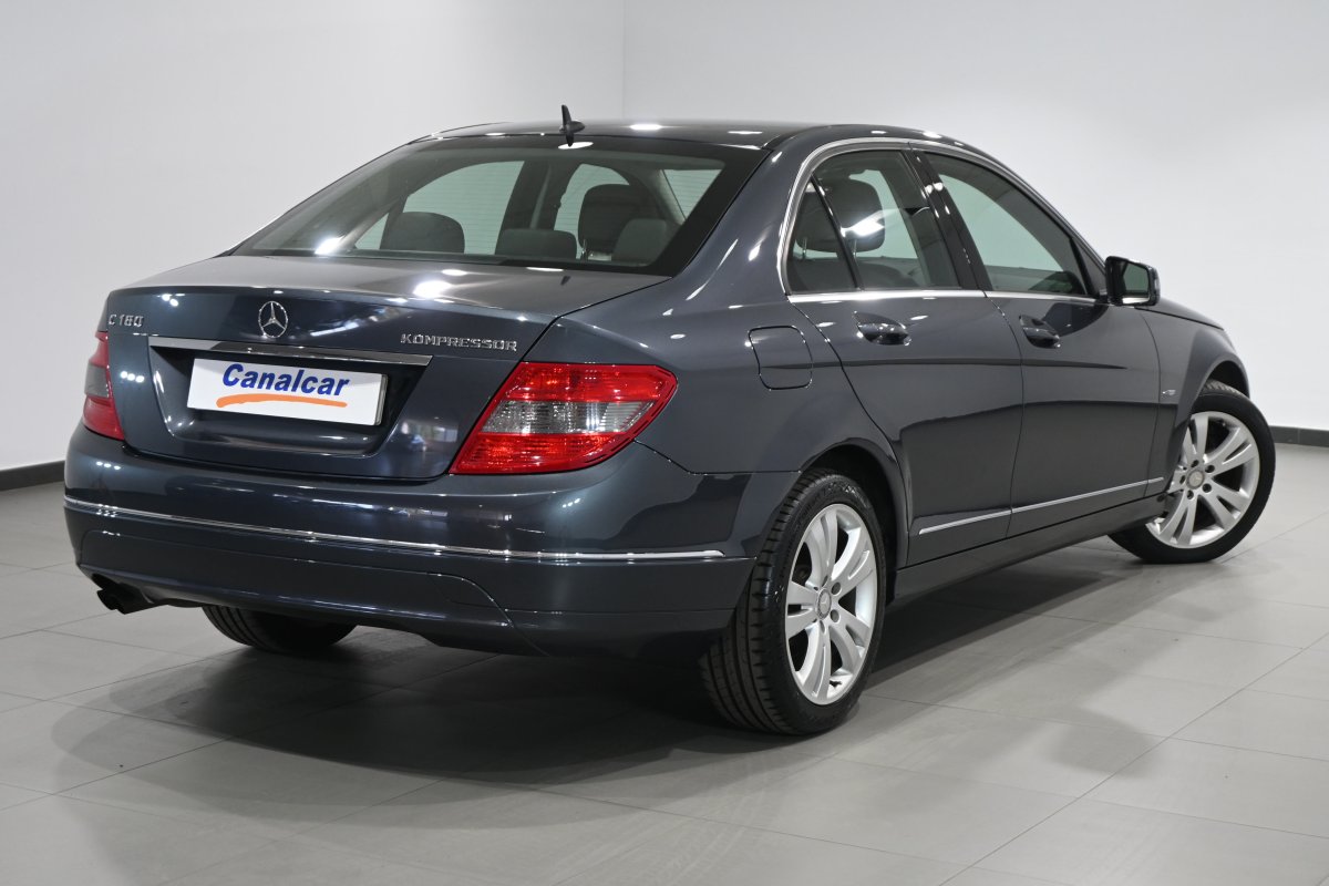 Foto Mercedes-Benz C 4