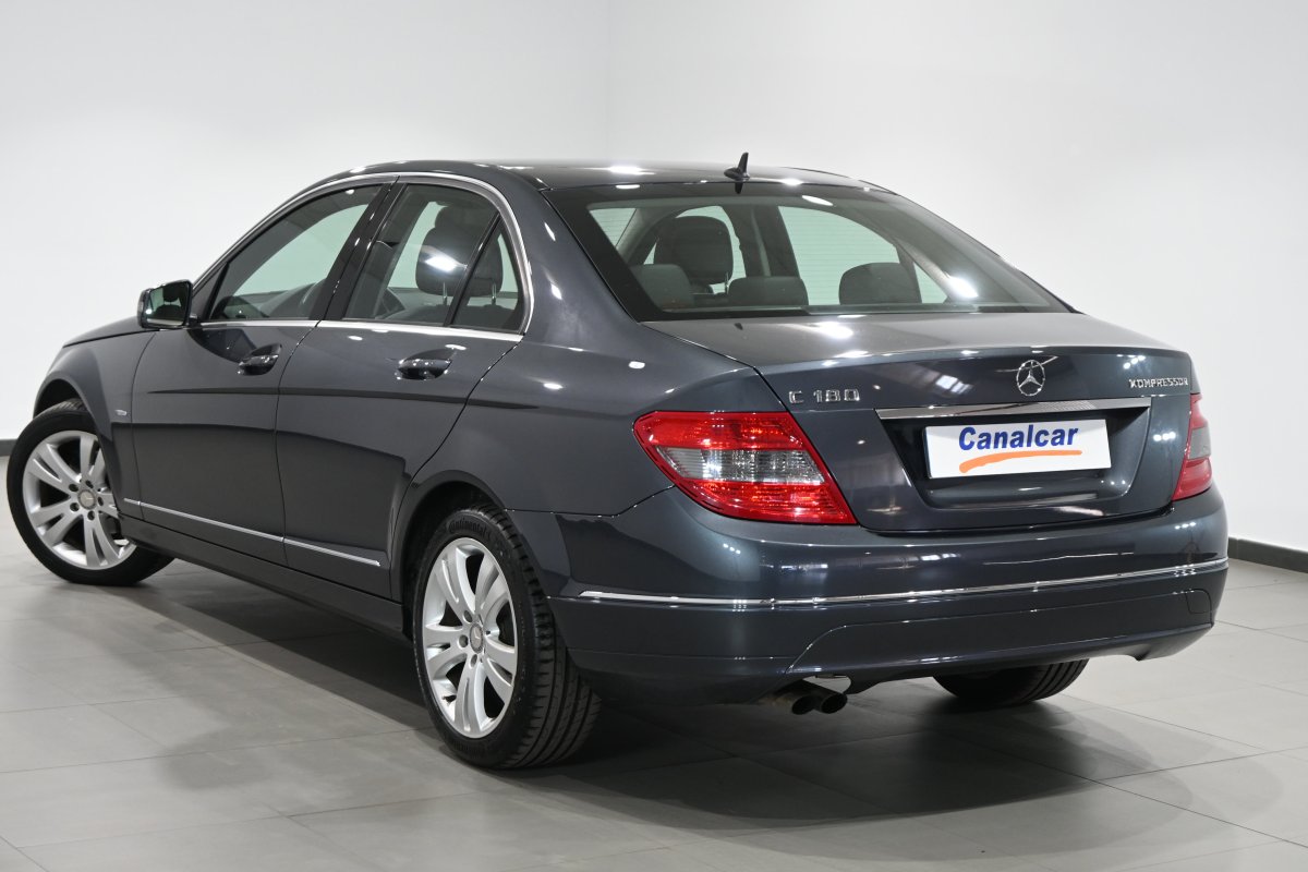Foto Mercedes-Benz C 6