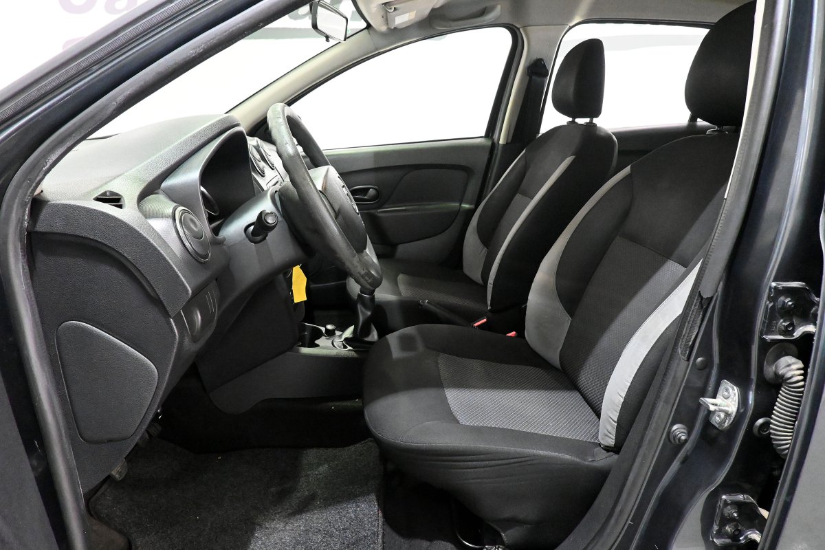 Foto Dacia Logan 12