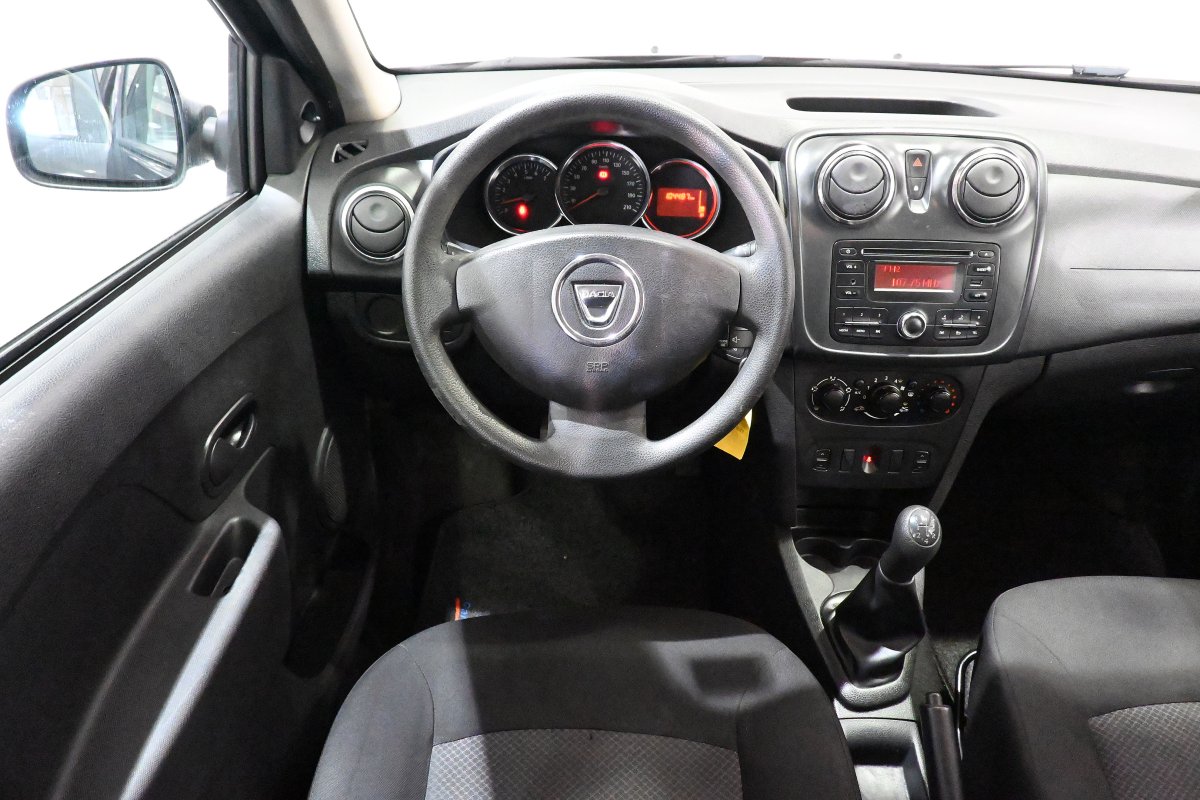 Foto Dacia Logan 14