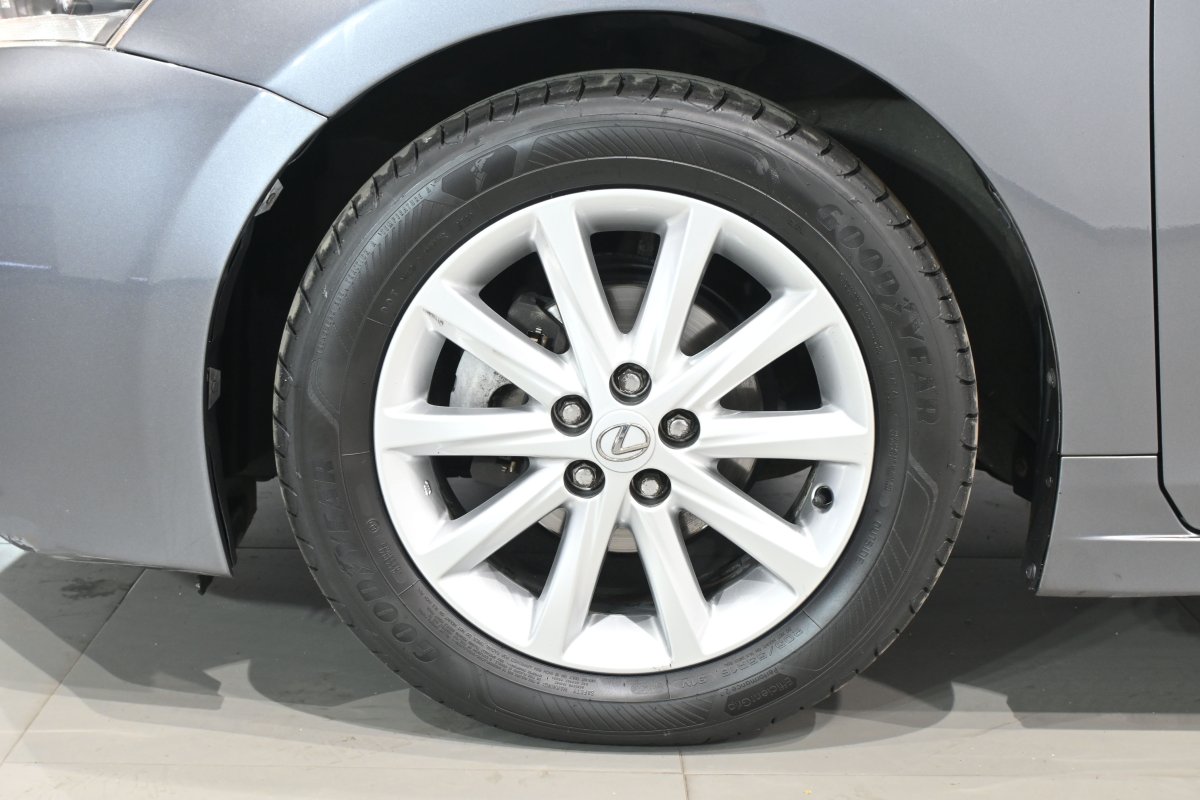 Foto Lexus CT 29
