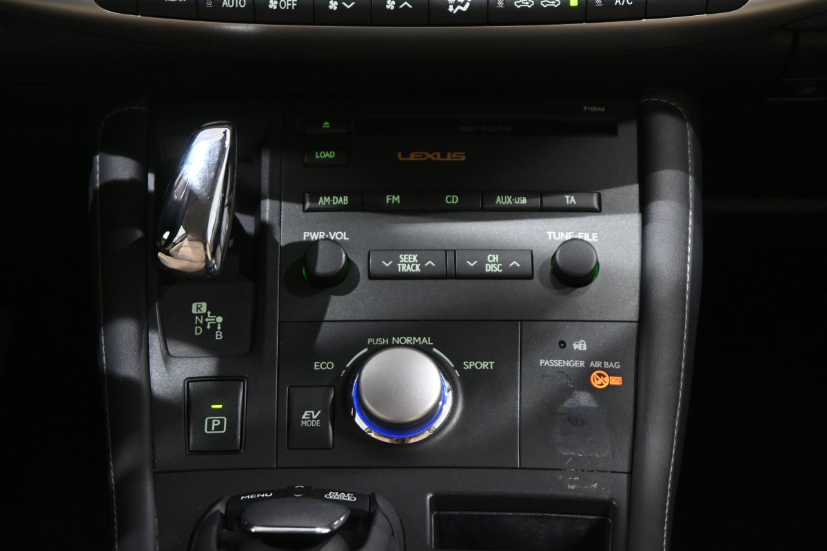 Foto Lexus CT 16