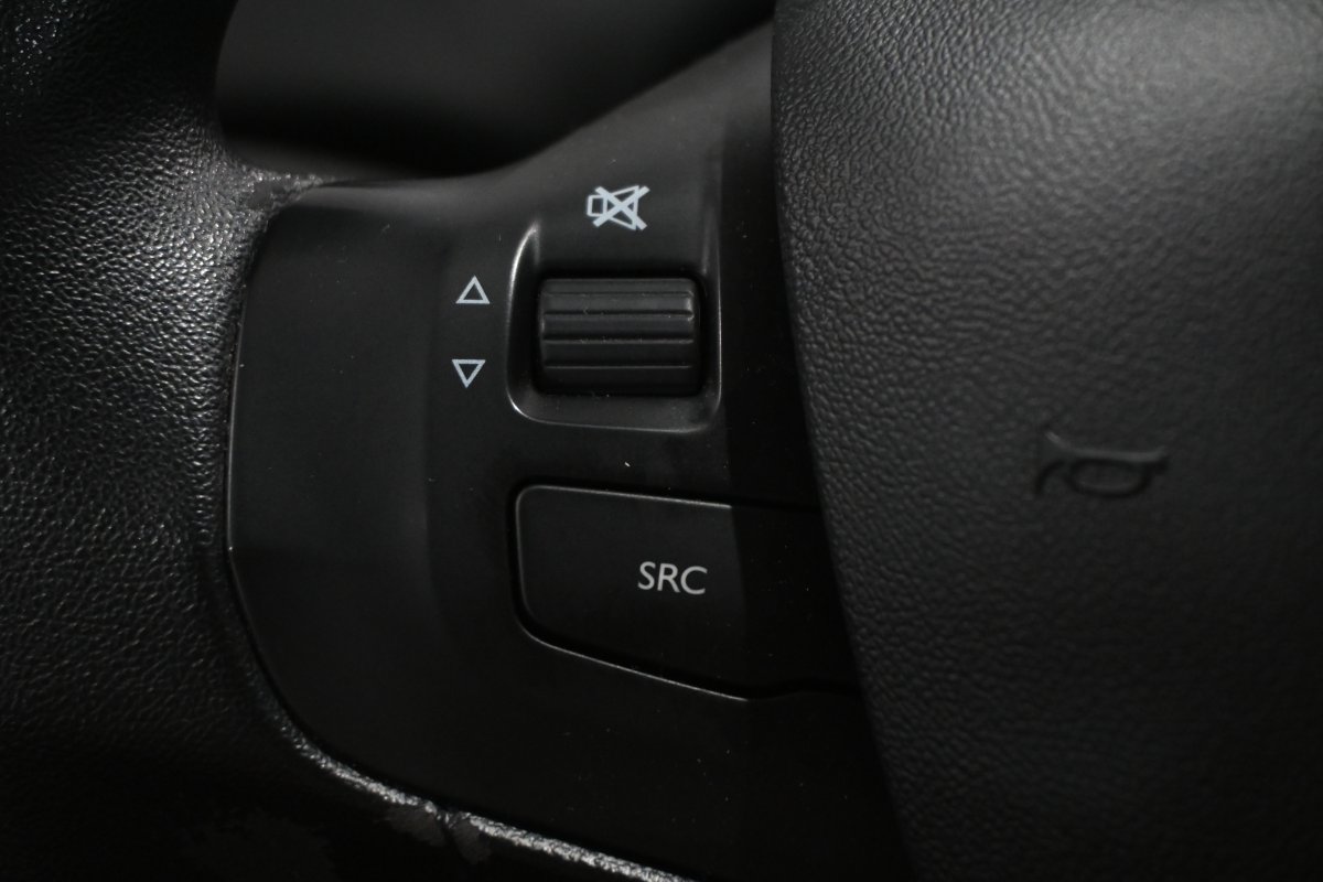 Foto Peugeot 208 26