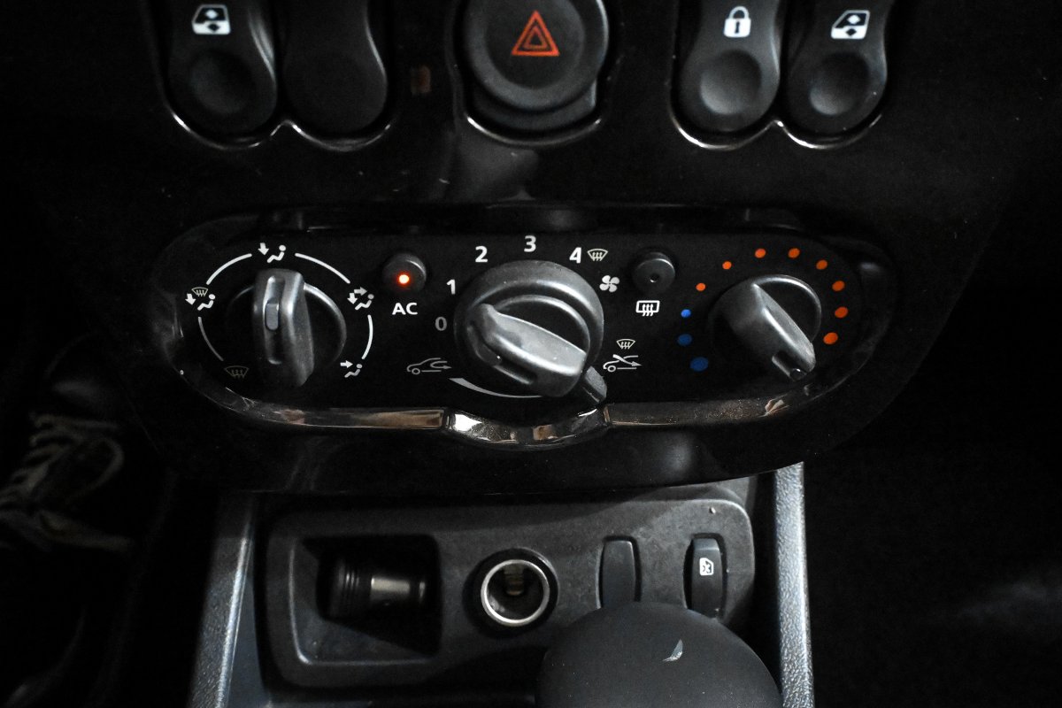 Foto Dacia Duster 17