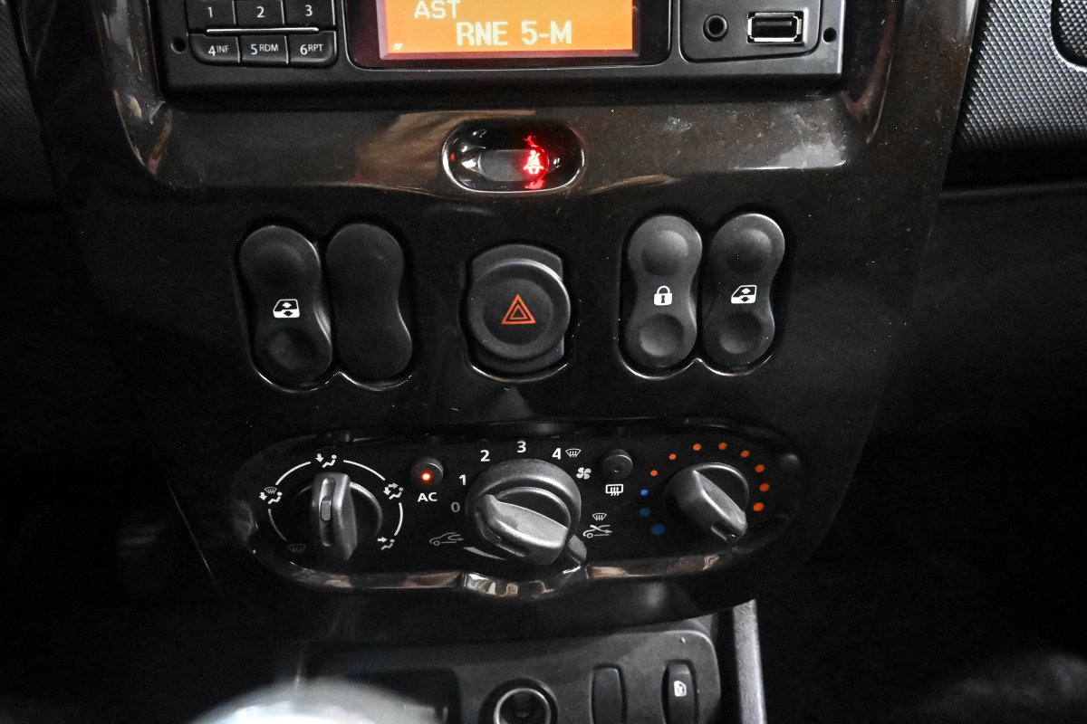 Foto Dacia Duster 16