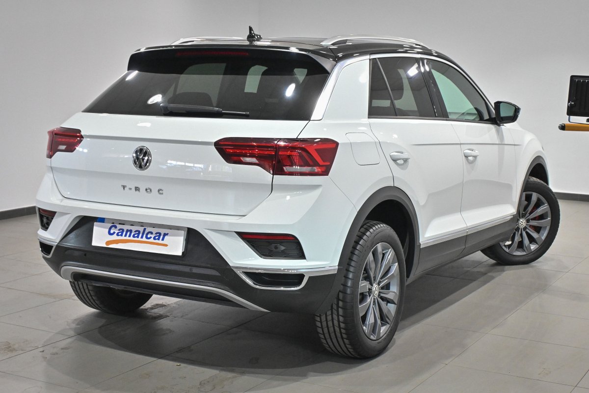 Foto Volkswagen T-Roc 4