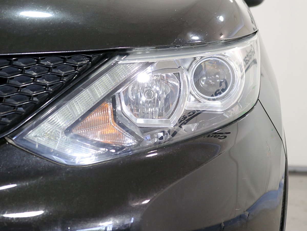 Foto Nissan Qashqai 12