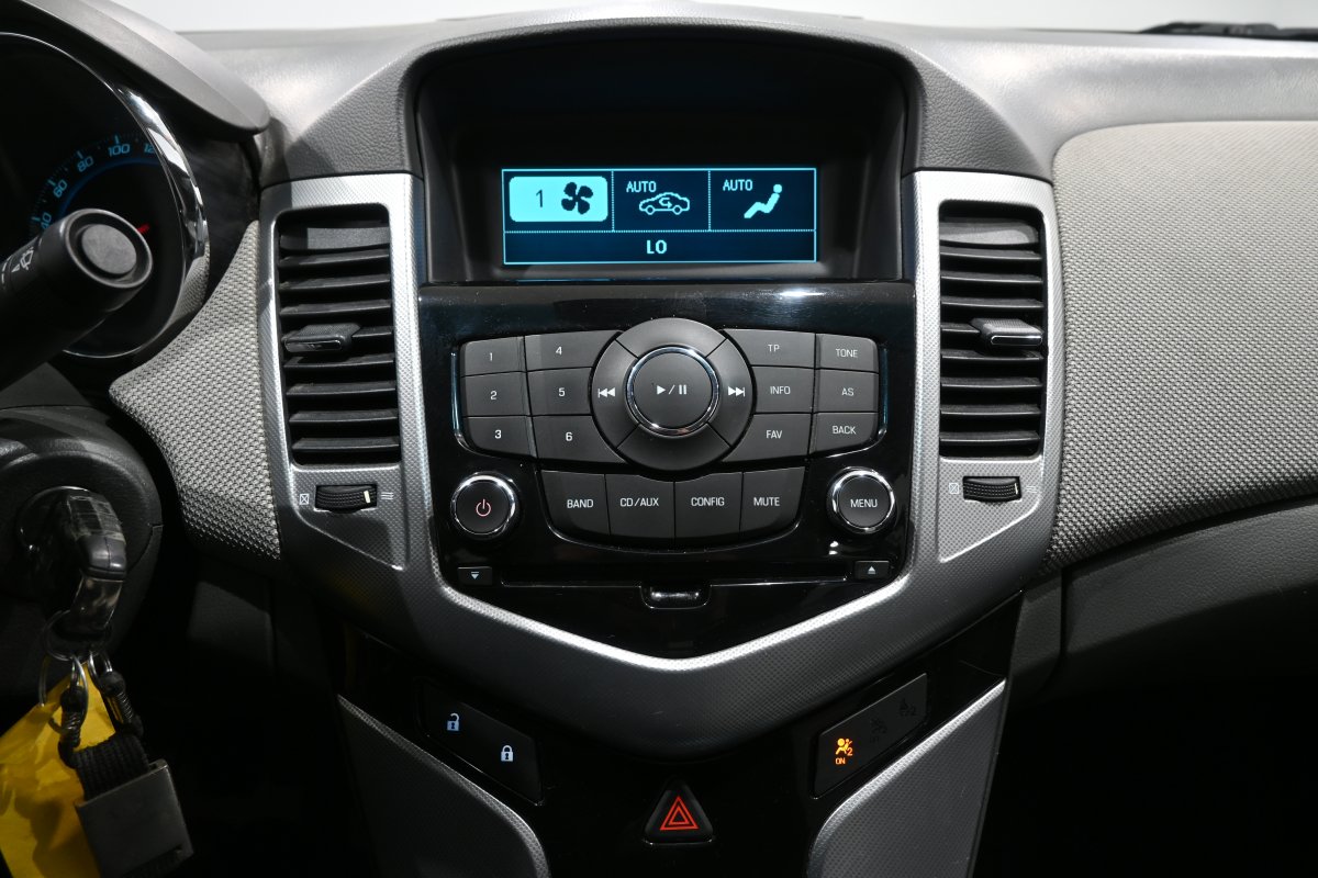 Foto Chevrolet Cruze 15