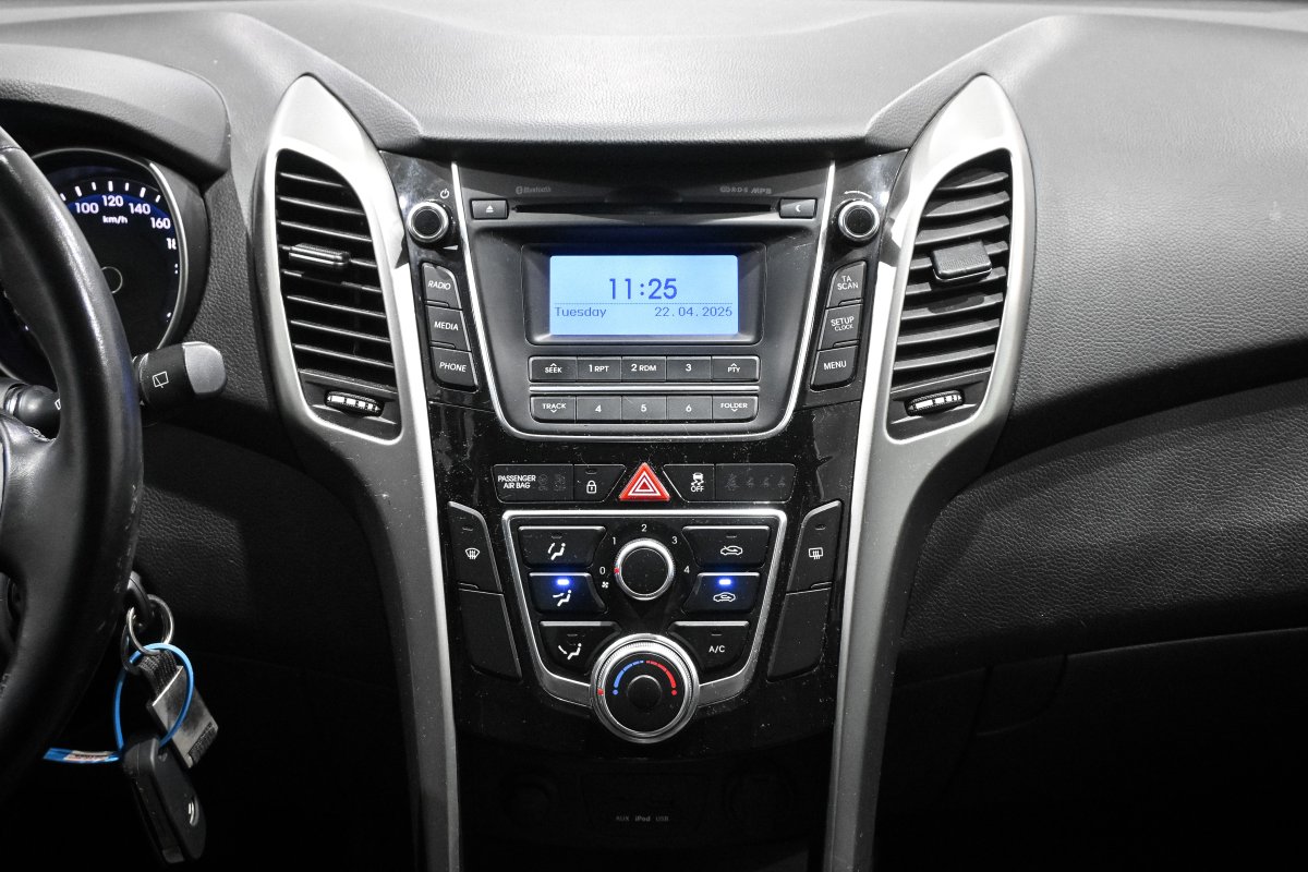 Foto Hyundai i30 14