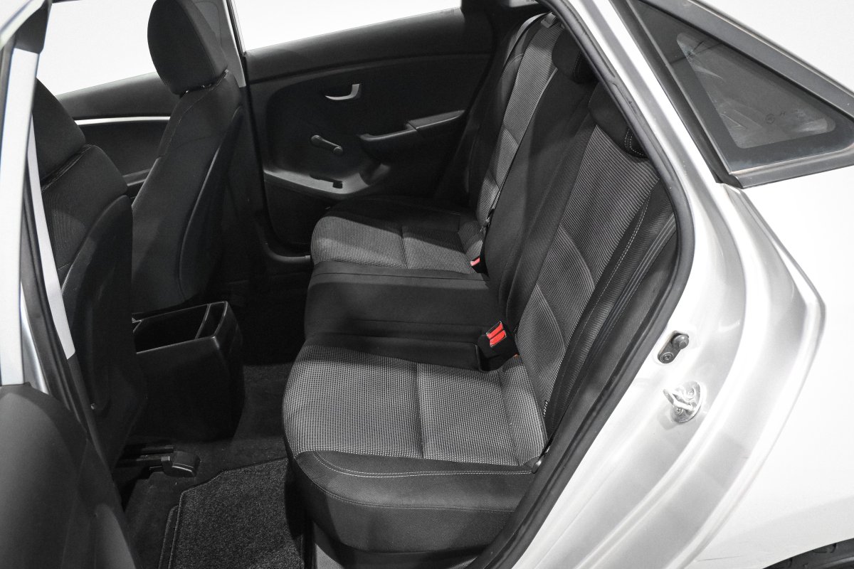 Foto Hyundai i30 11