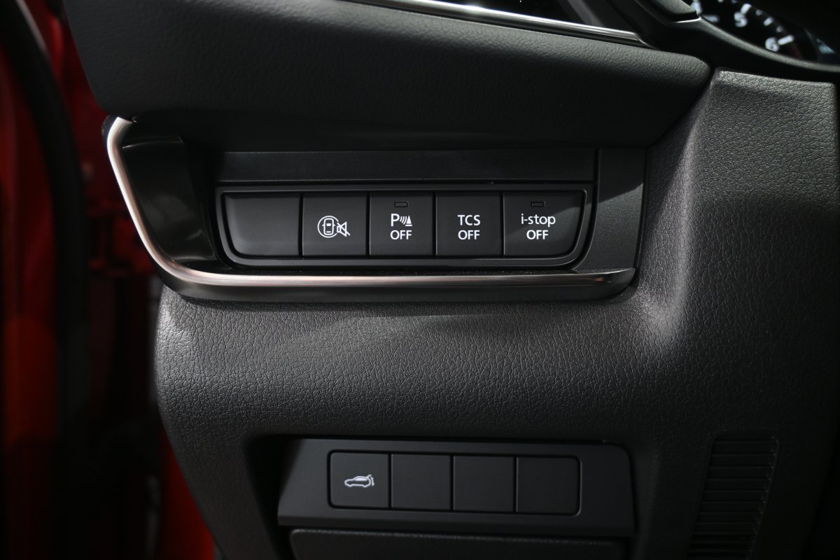 Foto Mazda CX-30 25