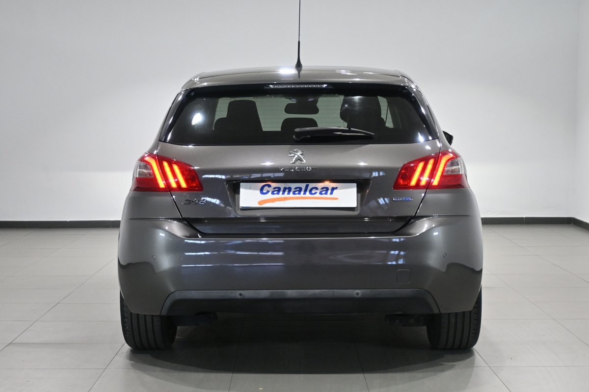 Foto Peugeot 308 5