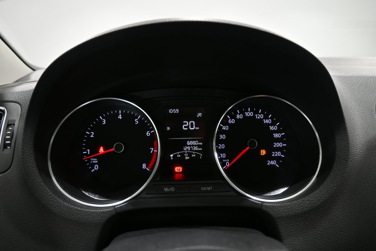 Foto Volkswagen Polo 14