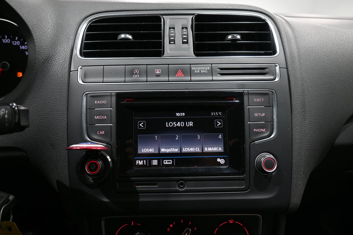 Foto Volkswagen Polo 15