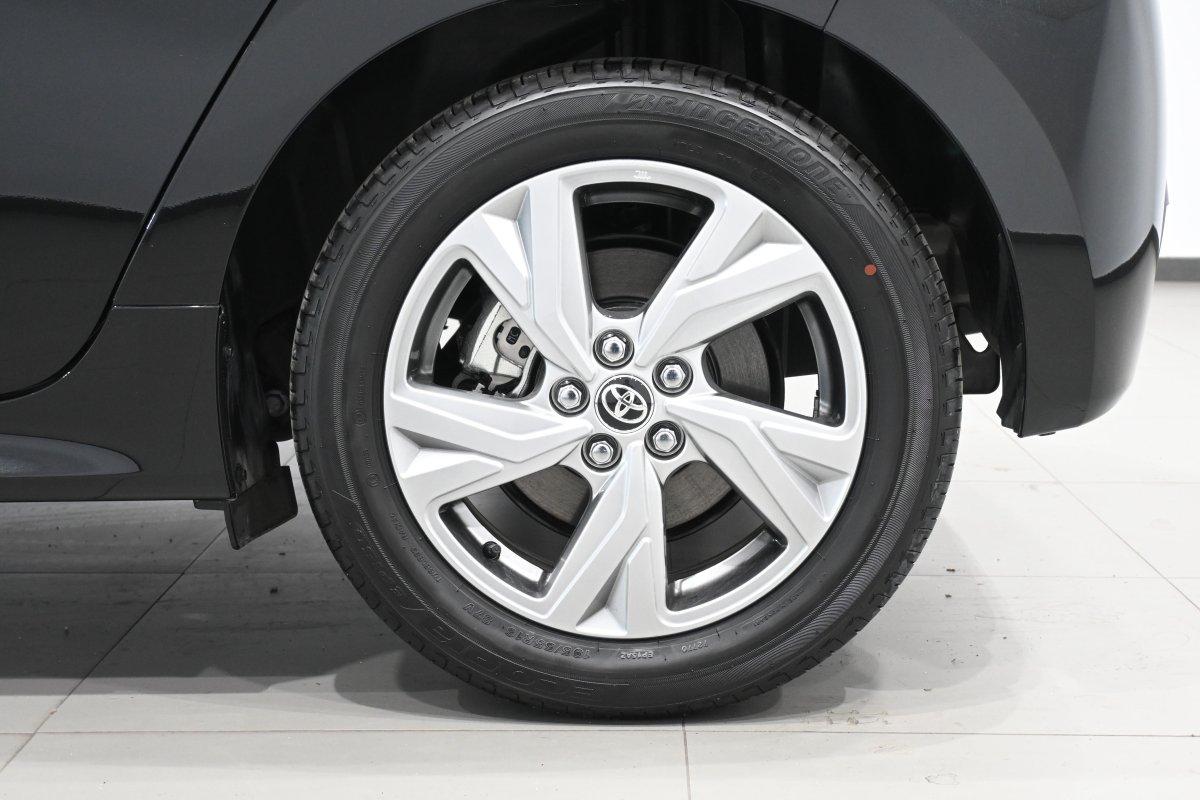 Foto Toyota Yaris 27