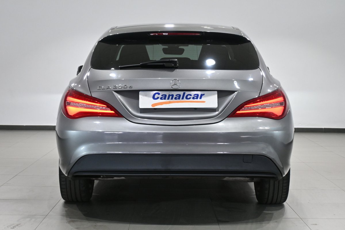 Foto Mercedes-Benz Clase 5