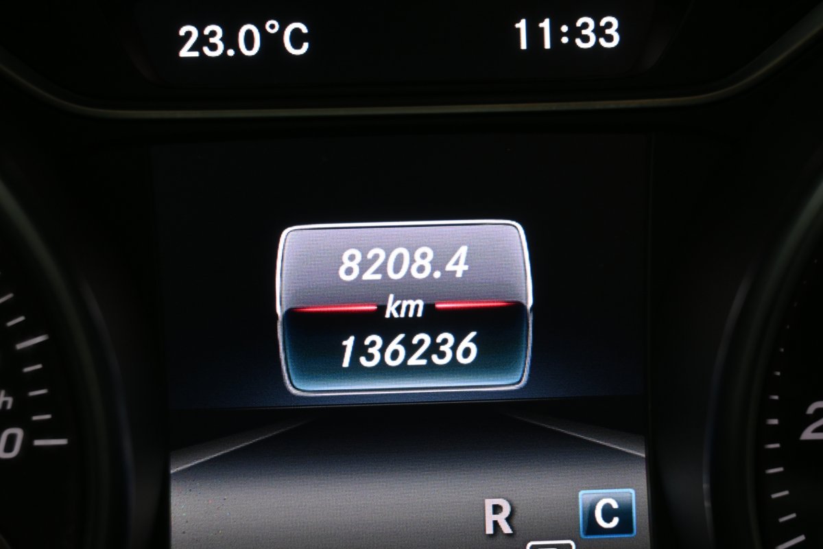 Foto Mercedes-Benz Clase 12