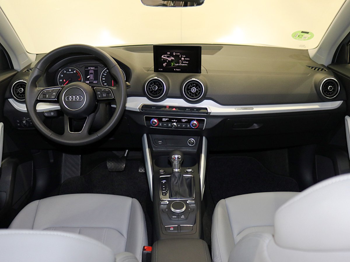 Foto Audi Q2 21