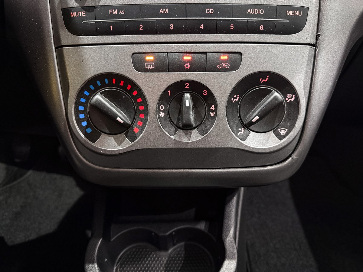 Foto Fiat Punto 16
