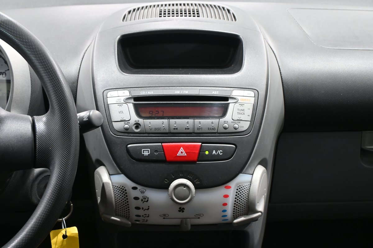 Foto Toyota Aygo 15