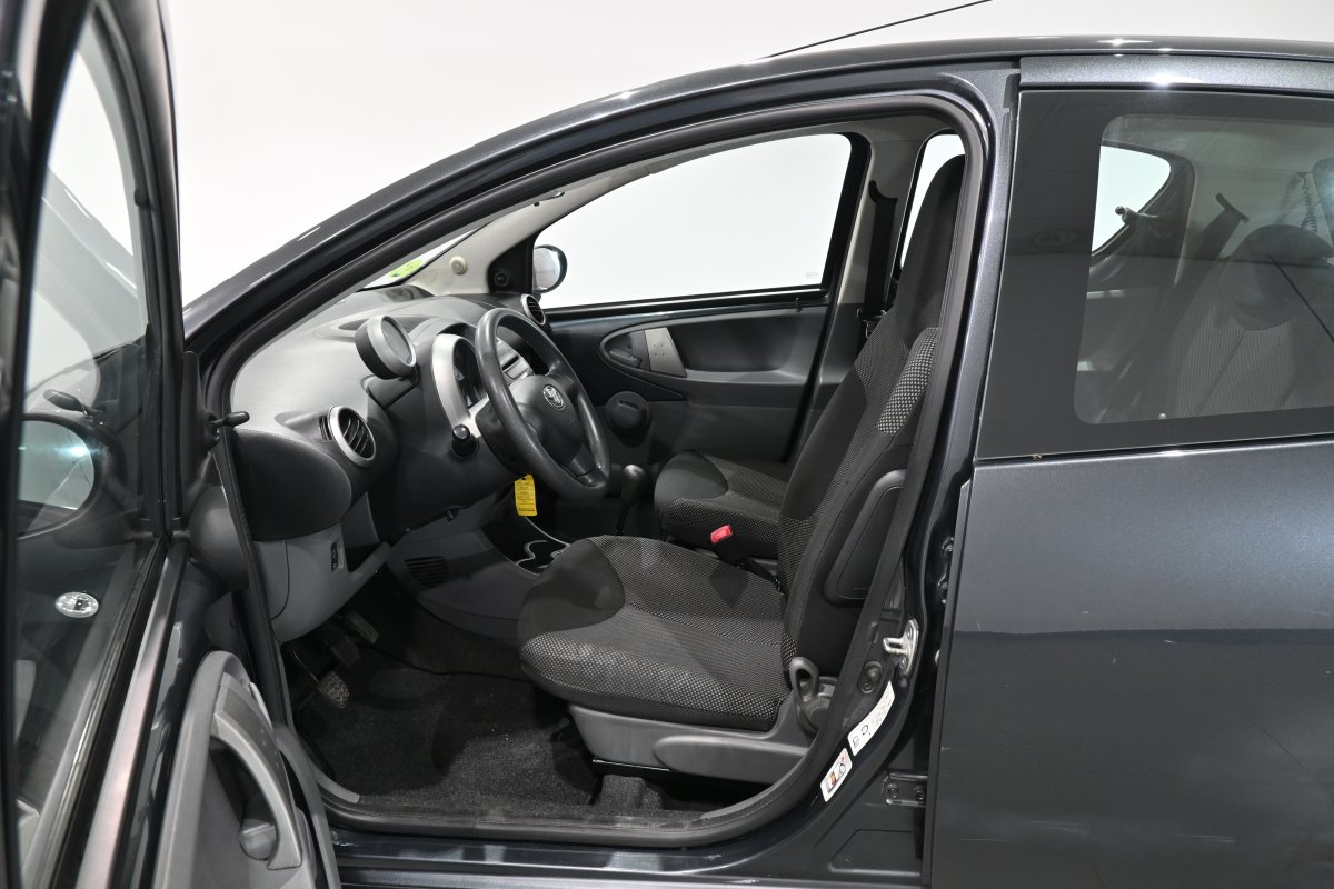 Foto Toyota Aygo 10