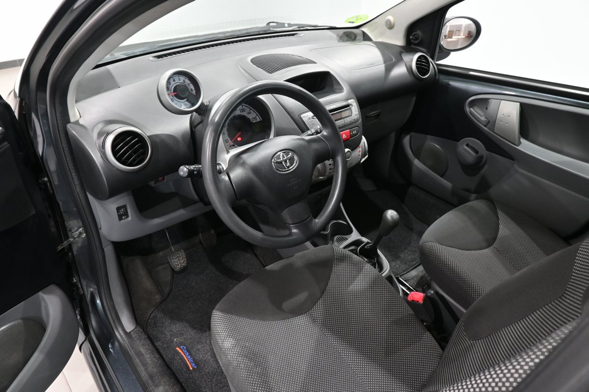 Foto Toyota Aygo 9