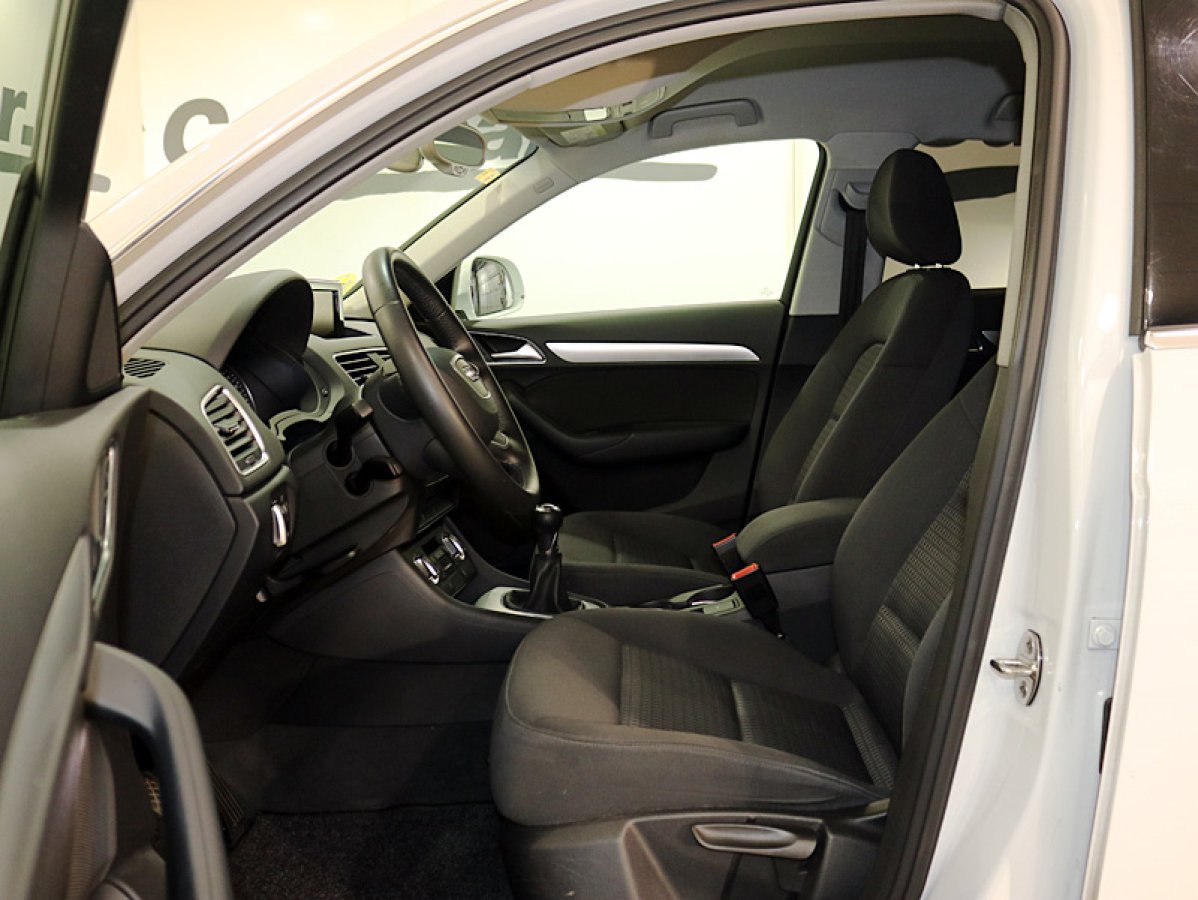 Foto Audi Q3 15