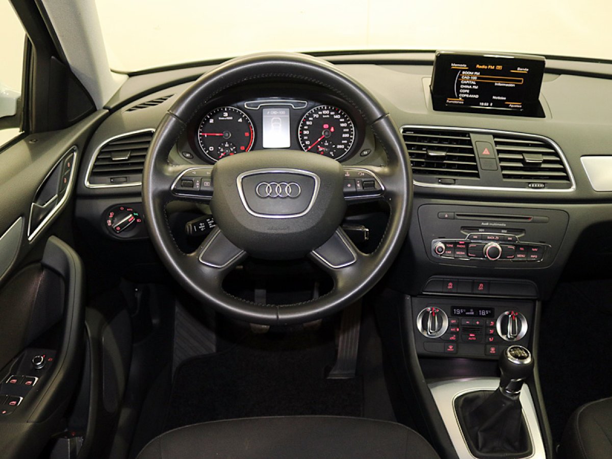 Foto Audi Q3 21
