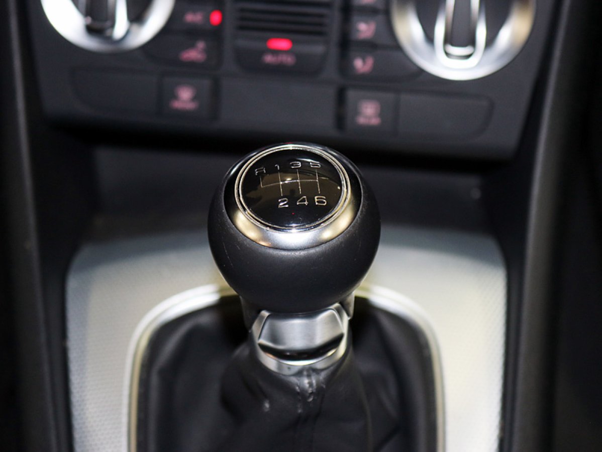 Foto Audi Q3 26