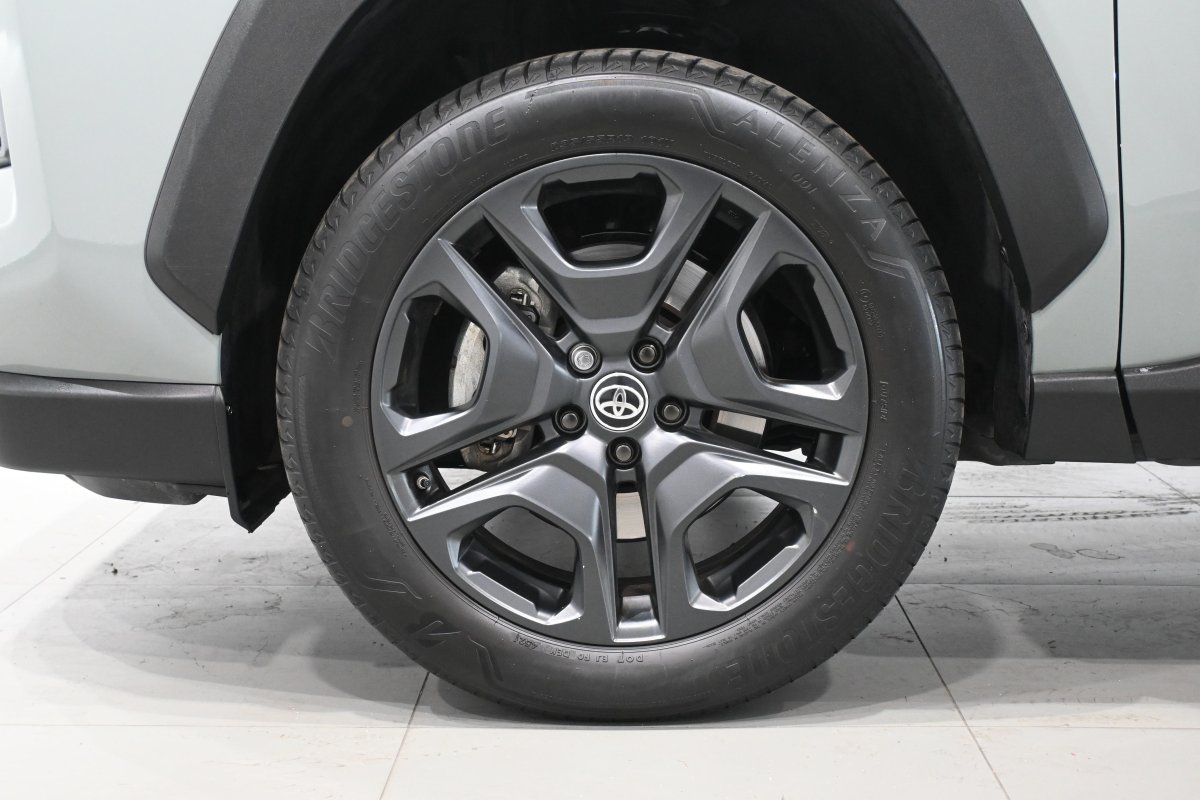 Foto Toyota RAV-4 29