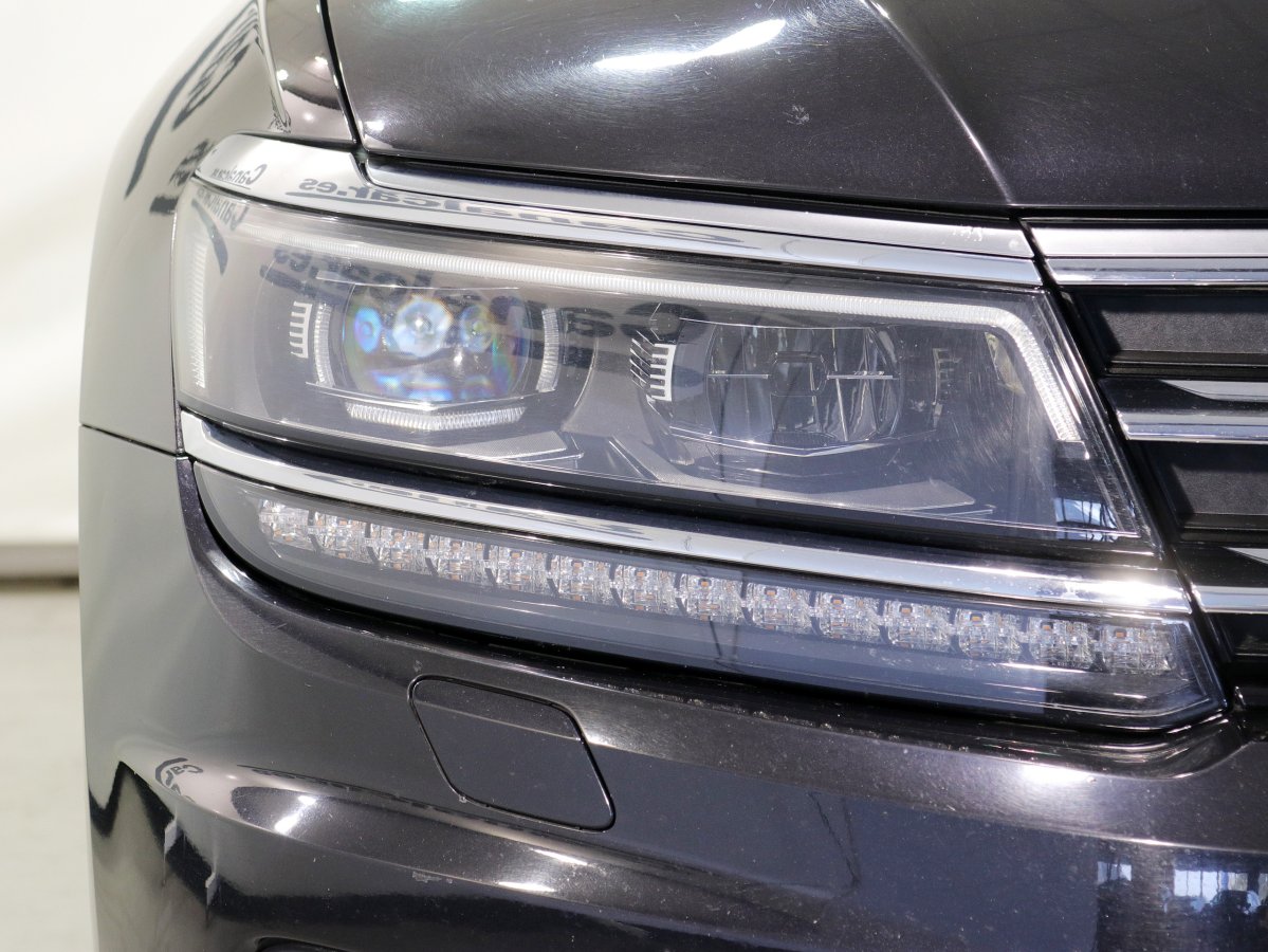 Foto Volkswagen Tiguan 11