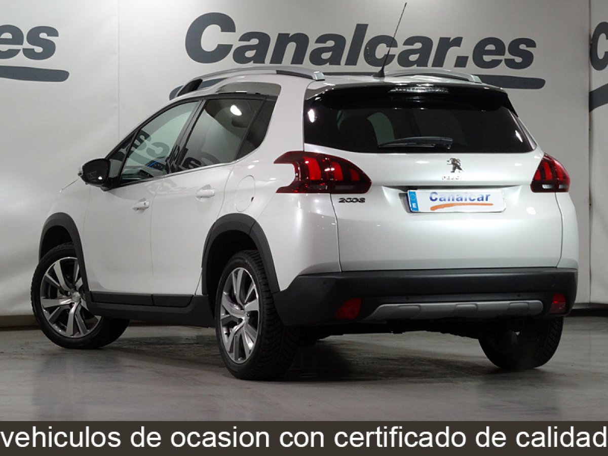 Foto Peugeot 2008 6